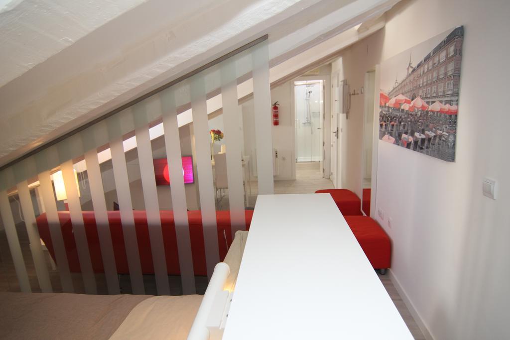 Apartamento Atico En Puerta Del Sol Madrid Extérieur photo