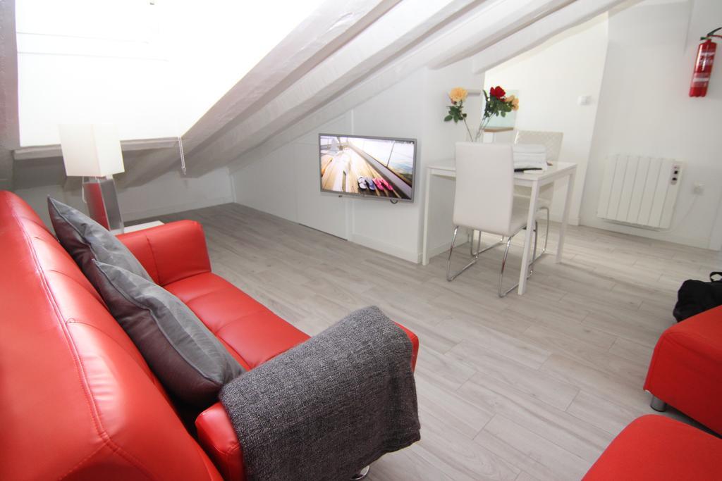 Apartamento Atico En Puerta Del Sol Madrid Extérieur photo