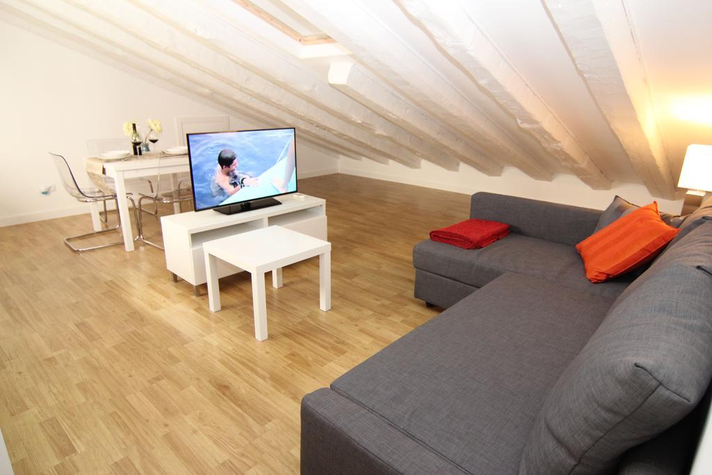 Apartamento Atico En Puerta Del Sol Madrid Extérieur photo