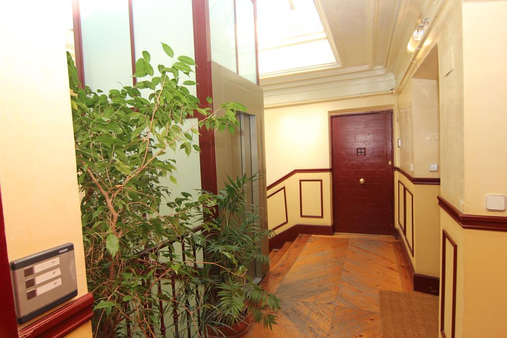 Apartamento Atico En Puerta Del Sol Madrid Extérieur photo
