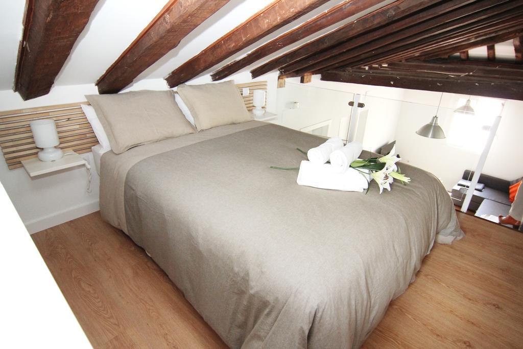 Apartamento Atico En Puerta Del Sol Madrid Extérieur photo