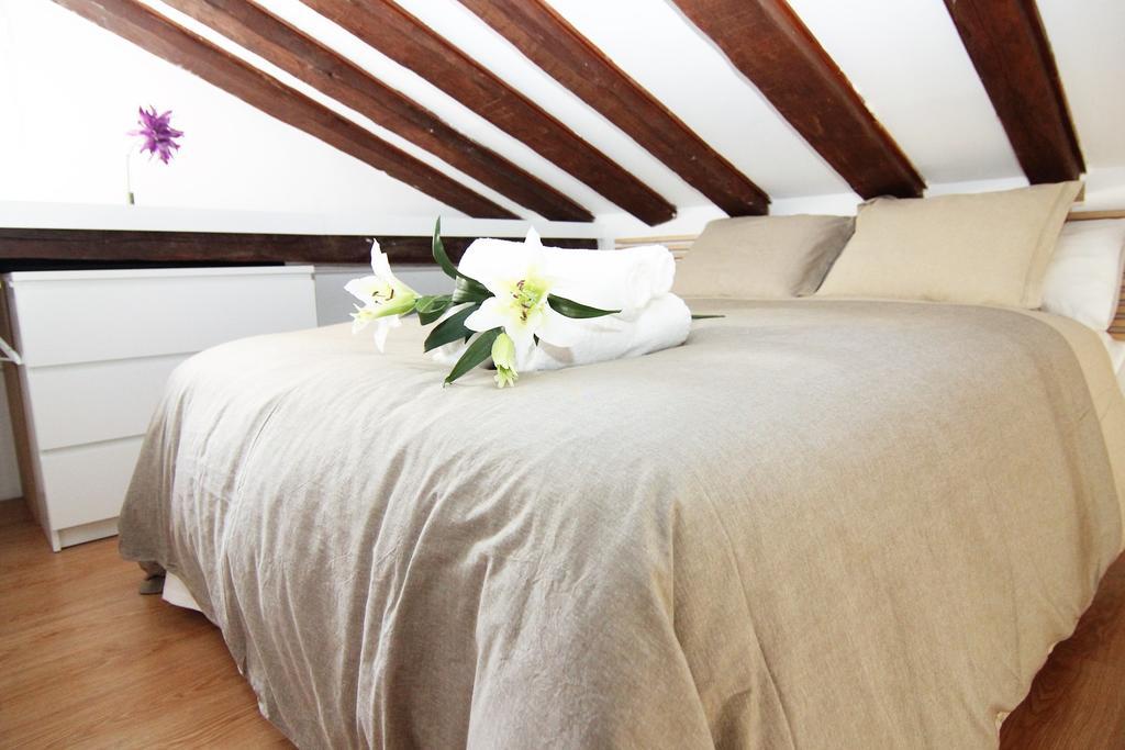 Apartamento Atico En Puerta Del Sol Madrid Extérieur photo